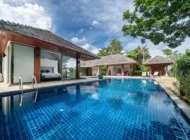 天海の夢 2000平豪华私人泳池别墅 15m超大泳池 步行海边 免费早餐 佣人