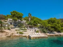 Luxury beachfront Villa Anemos Hvar with pool