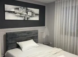 Dukley Family Home 3BR Near Podgorica Center