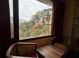 Hotel Sham Ji, hotel u gradu Chhota Simla