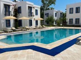 Ege Apartments