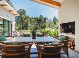 21 Heather Road, hotell sihtkohas George