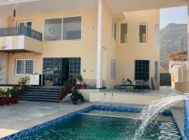 Kamdhenu - Luxurious stay