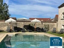 La Closerie de Gigny Maison Templiere avec Piscine