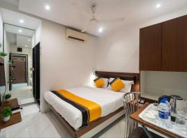 Glitz Rexton Inn - Near IIT Powai, hotel a Bombai