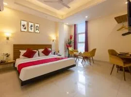 Hotel Ganga Ashoka- 100m from Ganga Ghat