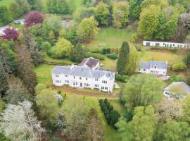 RnB - The Coach House - Ev Charger option, hotel u gradu Girvan