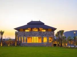 ELIVAAS The Kanota Retreat 4 BHK Villa Near Kanota Dam With Pvt Pool & Hill Views