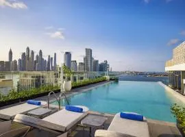 Tumbi Hotel Dubai The Palm,Tapestry Collection Hilton