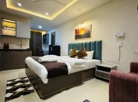 Premium Studio Retreat by Candlewick Homestays