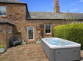 Drakes Rest, Kirklinton with hot tub, ideal romantic escape, viešbutis mieste Kirklinton
