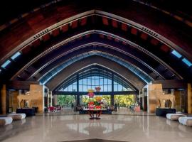 Pullman Oceanview Sanya Bay Resort & Spa, hotel di Sanya