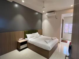 ishika grand, hotelli kohteessa Secunderābād