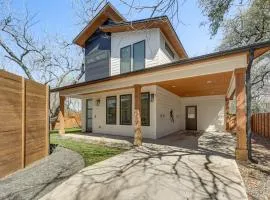 Chic Austin House with Spacious Backyard and Hammock
