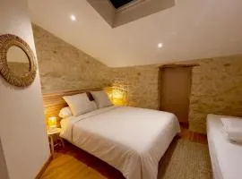 Magnanerie avec Tropezienne Uzès Arpaillargues