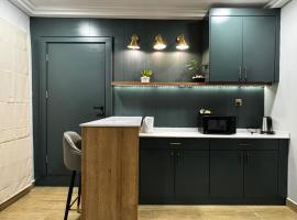 Brickspoint Boutique Aparthotel, hotell i Abuja