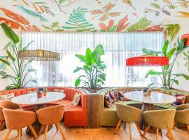 Hotel Ibis Lisboa Parque das Nações, hotel di Lisbon