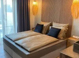 H-36 RESIDENCE - BRIGHT Collection