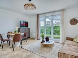 The Voltaire Business & Family Suite - Hypercentre