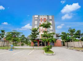 솔로에 위치한 호텔 Townhouse Oak near The Park Mall Solo formerly D’Nawasena Guest House