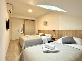 Cloud9 Airport Suites