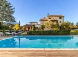 Country House Binnella, hotel en Cingoli