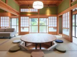 円坐 enza 定員12名! 広々貸切古民家, 香取神宮までお散歩, グランドピアノ, 屋根付きBBQ可, 駐車7台