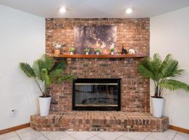 4bd & 2bth near daytona and new smyrna, Hotel in Deltona