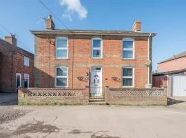 38 Prospect Place, Leiston