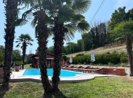 GuestHost - Dimora La Guardia - Monferrato Dream, hotel i Monastero Bormida