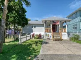 Cozy Casita - Luxury in the heart of Cedar Key!