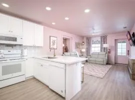 Victorian Inspired Downtown, Boat Trailer Parking!