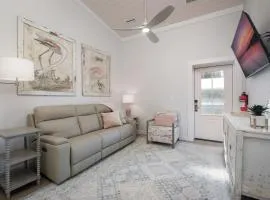 Eliza Offers Beauty and Comfort Downtown!