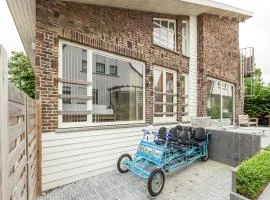 Villa with jacuzzi & sauna 500m from beach