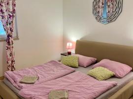 Hostel **Casa del Sole**, hotel Klenovicában