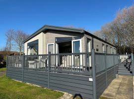 Luxury spacious lodge sleeps 9 Hunstanton, hotel a Hunstanton