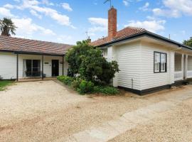Nan's House, hotel em Mansfield