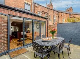 4 Bed in Harrogate oc-hh025