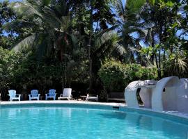 Hotel El Colibri Rojo – hotel w mieście Cahuita