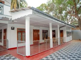 lagoon holiday villa Jaffna, hotel in Tavadi