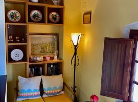 Casa Le Campane sulla Via Francigena, Hotel in Gambassi Terme