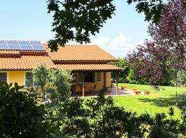 Casale del Sole sulle colline di Trevignano, hotel a Trevignano Romano
