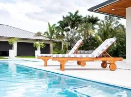 Romantic Guest House w Heated Spa