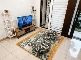 Lee Simple House - Summarecon Bandung