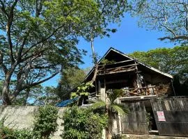 Kuyas Tree House