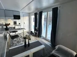 Tiny home in a peaceful, central part of Alta