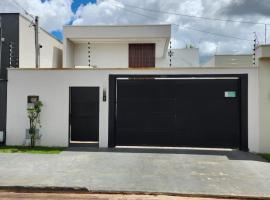 Casa Completa e Funcional, Hotel in Sinop