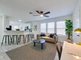 Less Than 1 Mi to Historic McKinney Modern Duplex with Yard