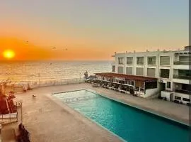 sea surf and sun Bord de Mer avec terrasse, fibre optique