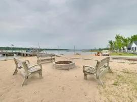 Lake Huron Shoreline Gem Free Boats, Sandy Beach!